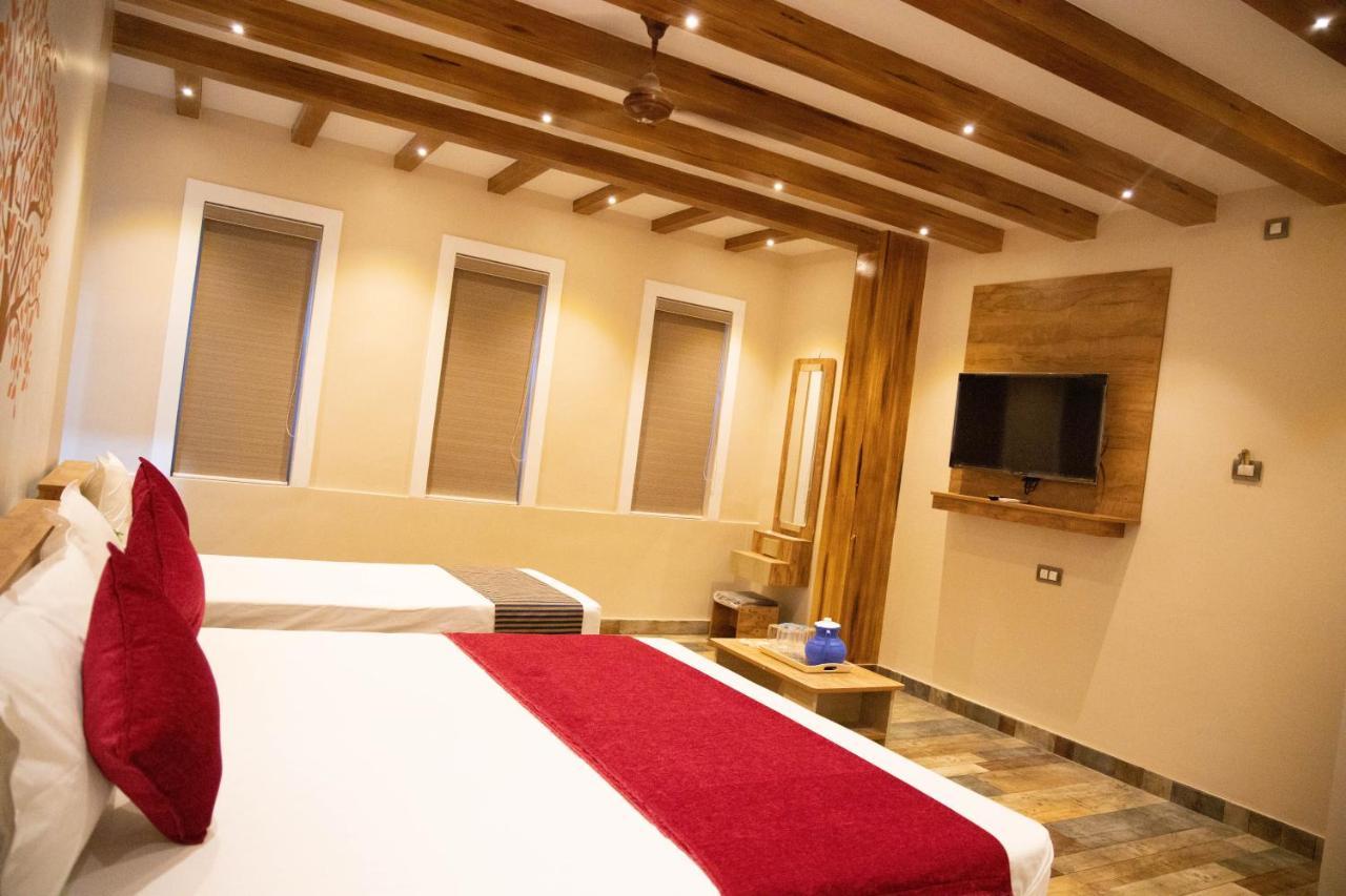 Rāmeswaram Hotel Ganesh Palace מראה חיצוני תמונה